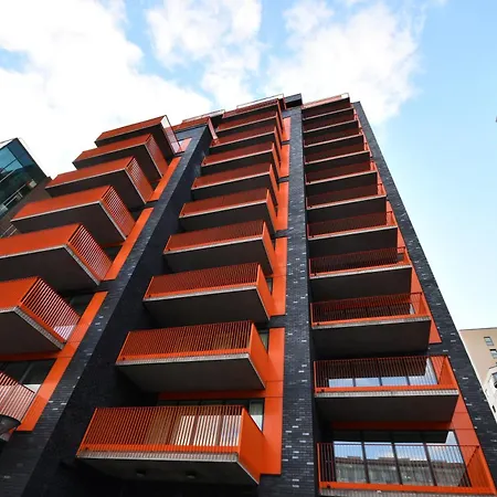 Comfortable 2 Bedroom Flat With Great View Near Canary Wharf London Exterior photo